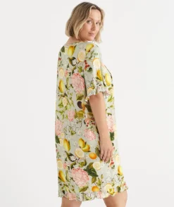 Sussan Nighties><noscript><img width=