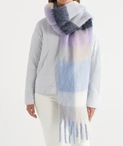 Sussan Knit Accessories|Scarves><noscript><img width=