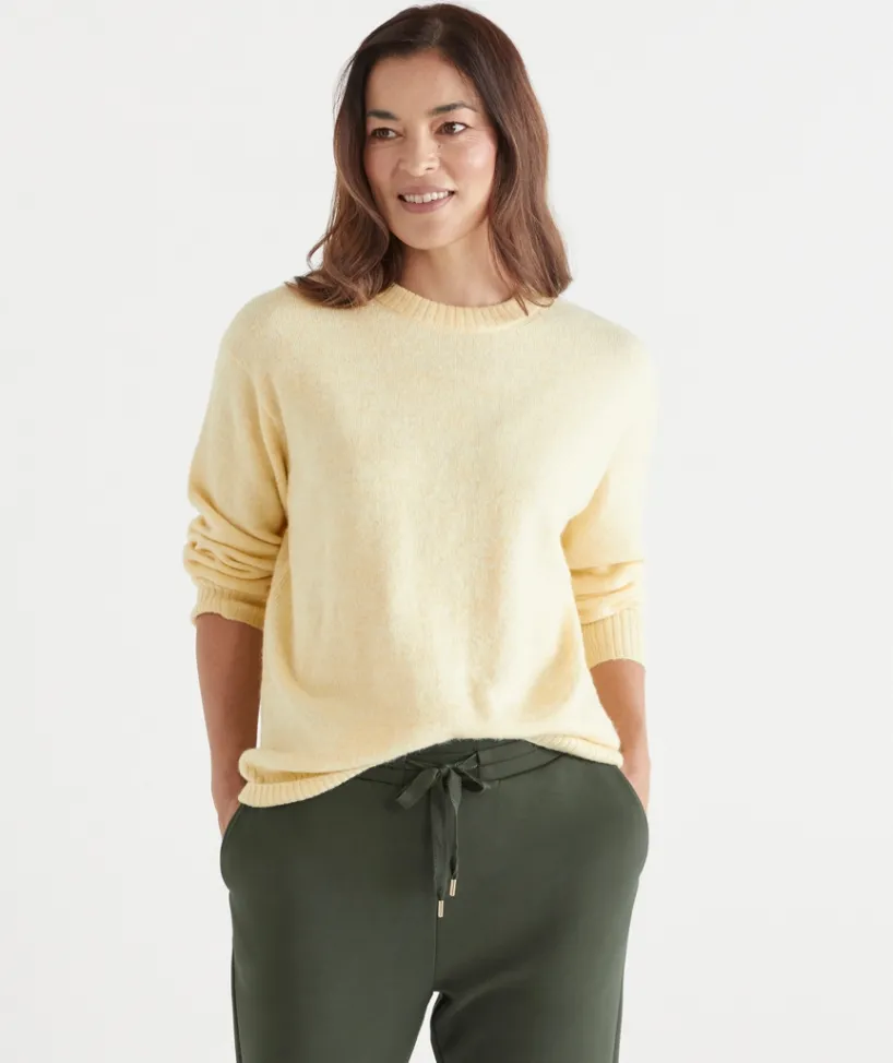 Sussan Knitwear|Tops>Brushed Curve Hem Crew Neck Jumper