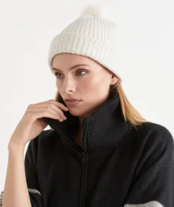 Sussan Knit Accessories|Hats>Knit Pom Pom Beanie