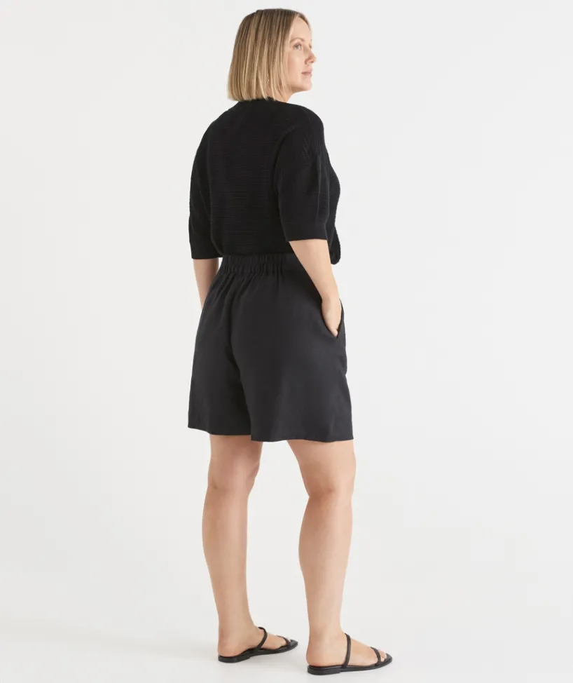 Sussan Shorts>Linen Tailored Short