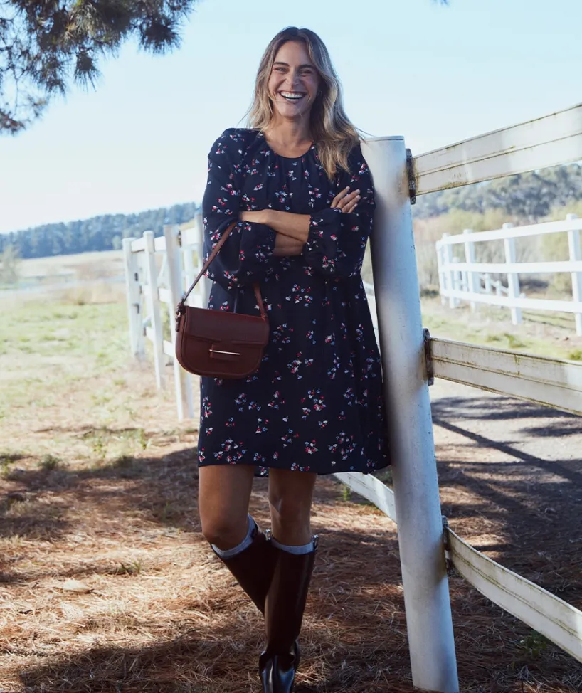 Sussan Dresses>Long Sleeve Floral Shift Dress