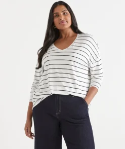Sussan Tops|T-Shirts><noscript><img width=