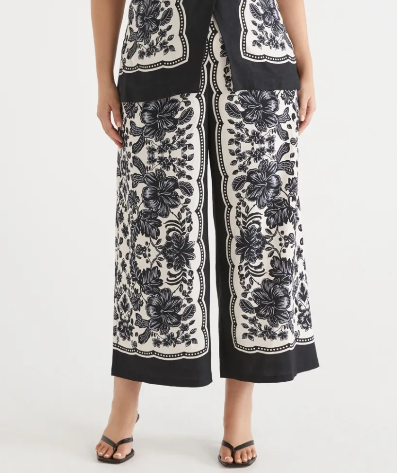 Sussan Pants|Matching Sets>Noir Bloom Culotte Pant