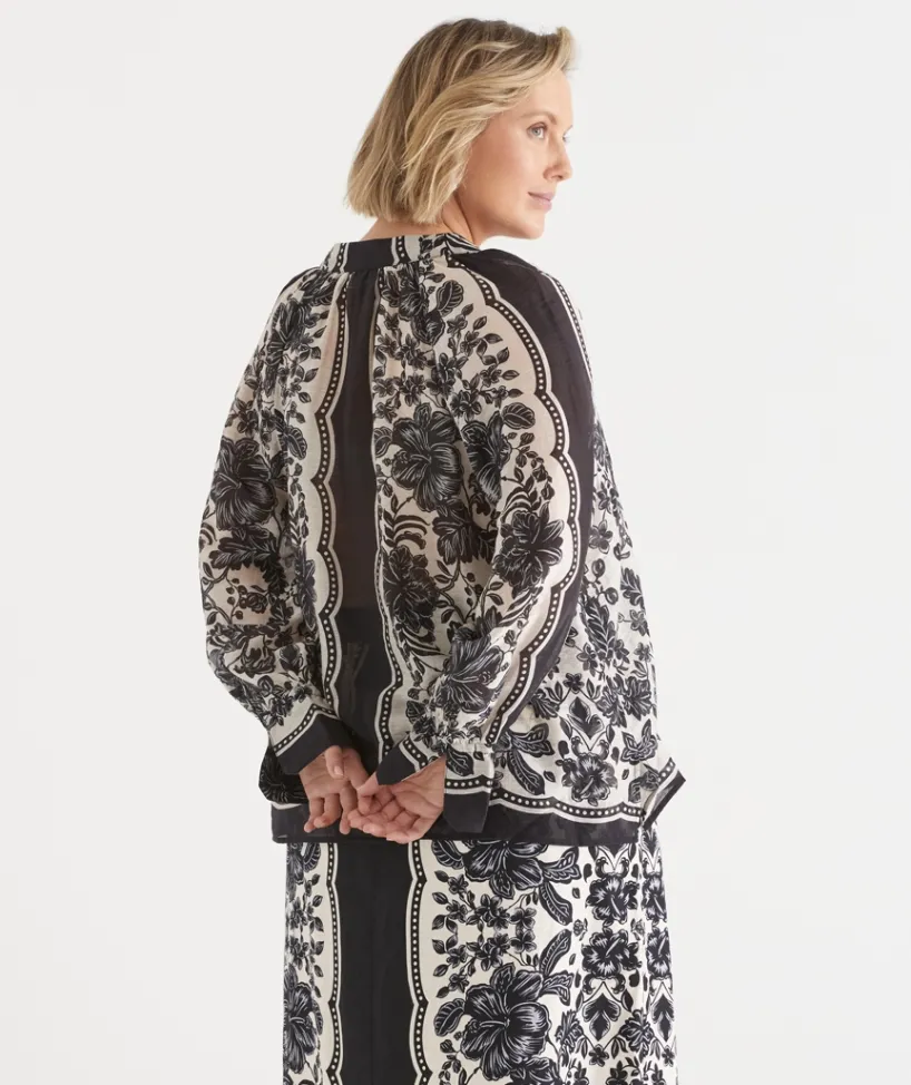 Sussan Tops|Matching Sets>Noir Bloom Long Sleeve Blouse