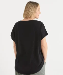 Sussan Tops|T-Shirts><noscript><img width=