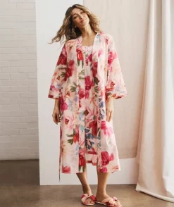 Sussan Dressing Gowns>Vintage Floral Robe -