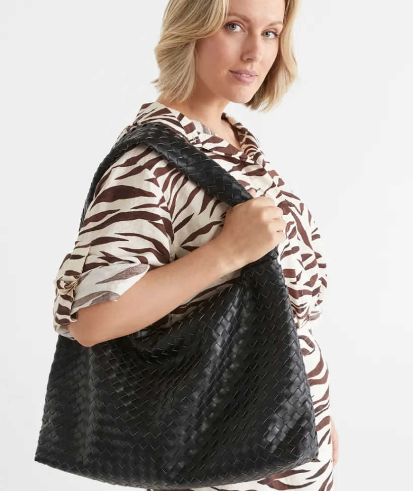 Sussan Bags>Weave Trapeze Shoulder Bag